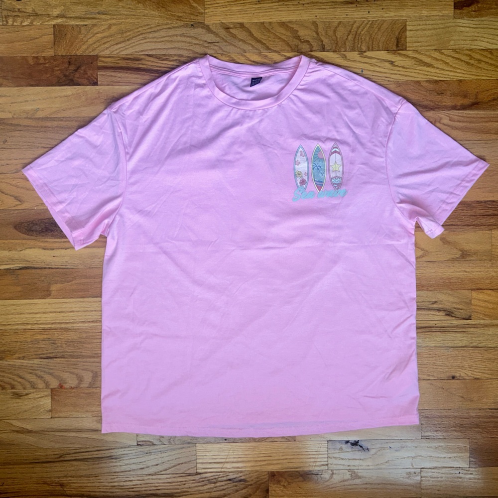 Graphic T-shirt Brand new never worn Size M